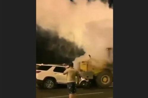 铲车事故视频,铲车事故现场还原