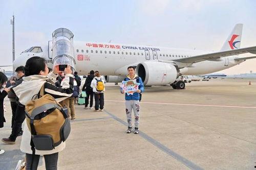 乘坐飞机视频,揭秘飞机乘坐全过程