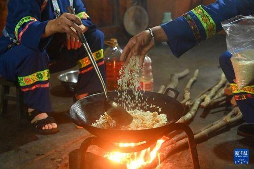 打油茶视频,打油茶视频带你领略民间风情