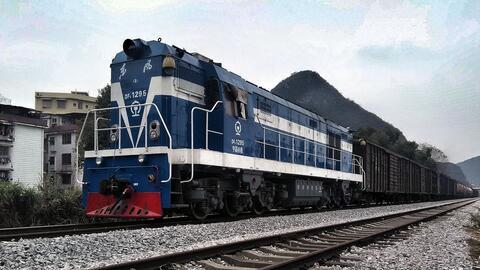火车小视频大全,小视频中的铁路风情全景