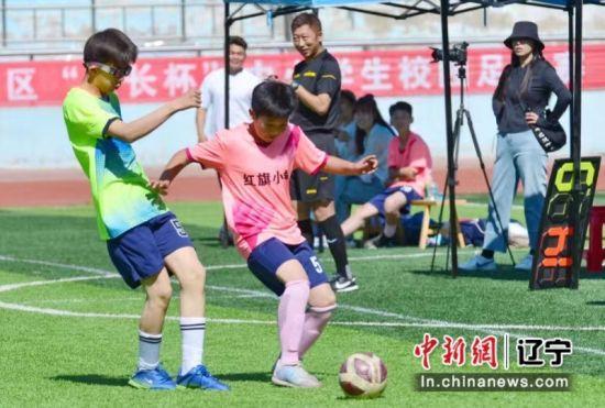 小学生足球比赛视频,小学生足球比赛精彩瞬间回顾