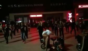 小辣椒舞蹈视频,激情四溢，热辣动感的舞蹈盛宴