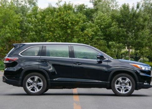 丰田汉兰达视频,驾驭空间与动力的完美融合