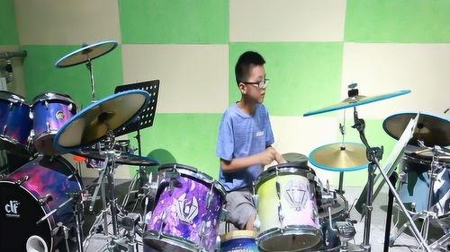 少儿架子鼓视频,启蒙音乐之旅，敲响童年节奏乐章