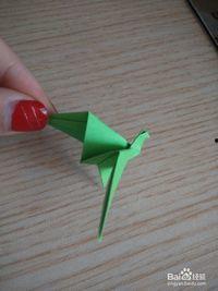 孔雀折纸视频,优雅绽放的纸艺之美