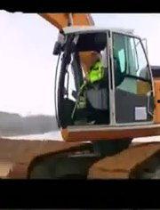 挖机表演视频,一场震撼人心的表演盛宴