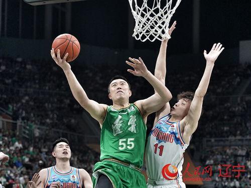 辽宁男篮比赛视频,辽宁男篮比赛精彩瞬间回顾