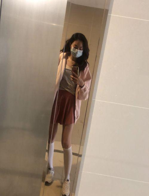 蕾丝袜视频,蕾丝袜视频中的时尚魅力解析