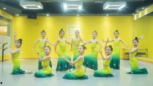 少儿傣族舞蹈视频,传承民族韵律，绽放童真风采