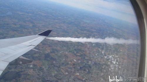 在飞机上的视频,揭秘飞机上的精彩瞬间